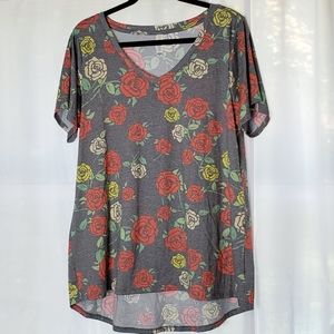 *sold* LuLaRoe Christy floral print v-neck tee